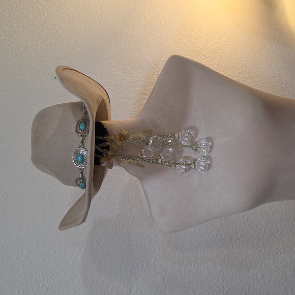 unbranded Accessories - Khaki or Ivory Turquoise Oval Stone Strap Cowboy Hat made from a polye